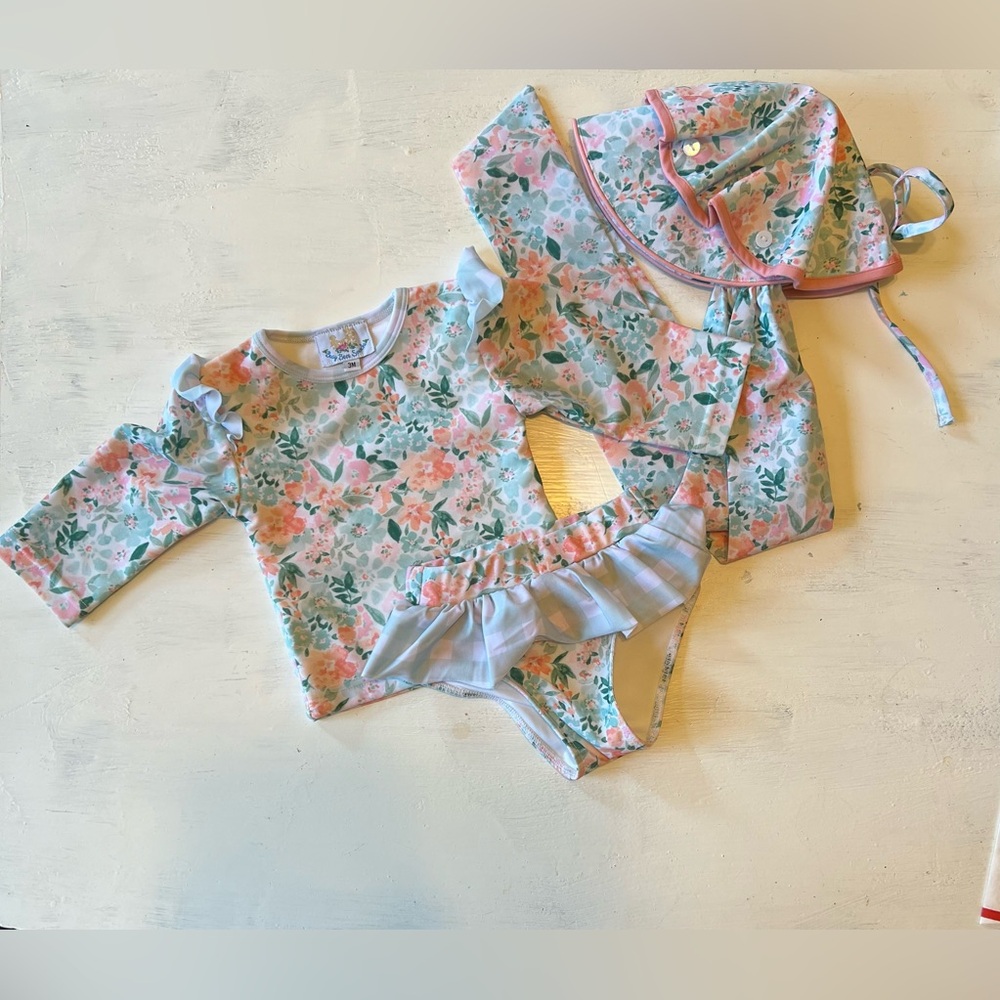 Busy Bee Smocks Finlee Floral Two Piece Swim w Bonnet